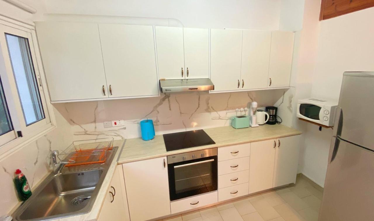 Justsmile - Seaview Maisonette In Latchi Appartement Polis