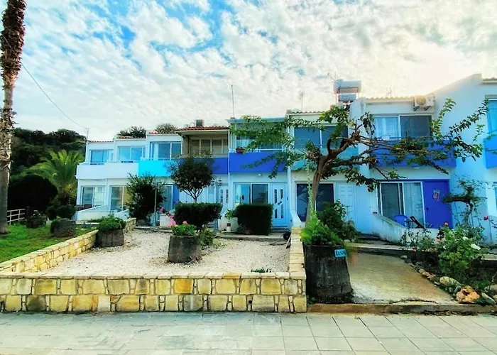 JustSmile Seaview Maisonette -2 bedroom-Garden-Barbecue