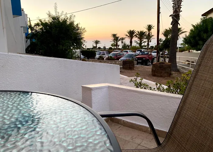 JustSmile Seaview Maisonette -2 bedroom-Garden-Barbecue