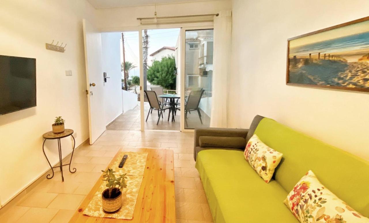 Apartment Justsmile - Seaview Maisonette In Latchi Polis